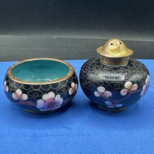 Vtg Cloisonné Enamel Floral Brass Pepper Shaker & Salt Cellar Set Mini Tableware
